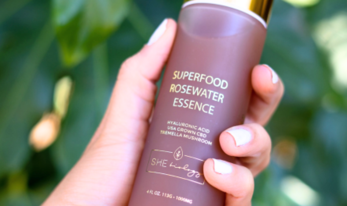 How does this Superfood Rosewater Essence work its magic?